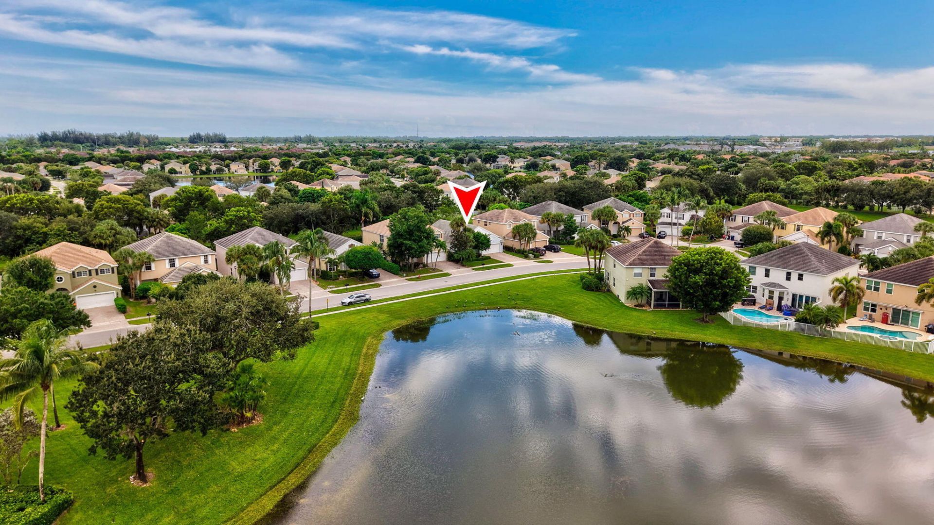 375 Berenger Walk, Royal Palm Beach, FL 33414 Photo