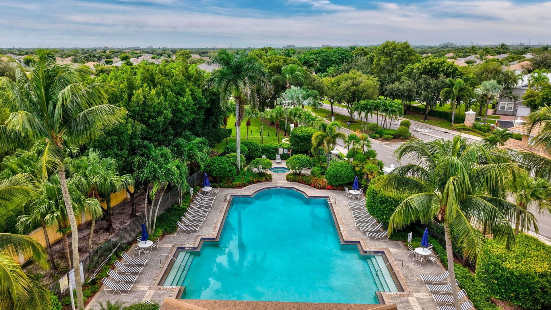 375 Berenger Walk, Royal Palm Beach, FL 33414 Photo