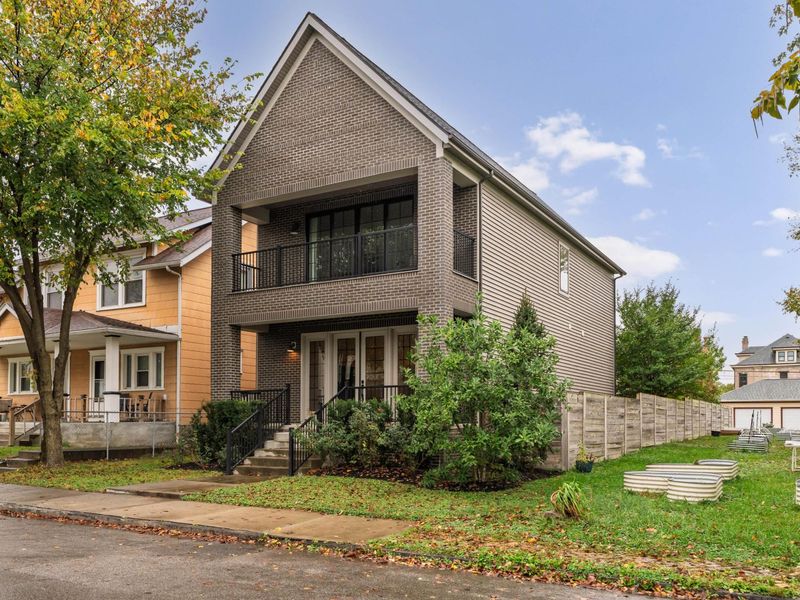 1532 Oak Street, Columbus, OH 43205 Photo 2