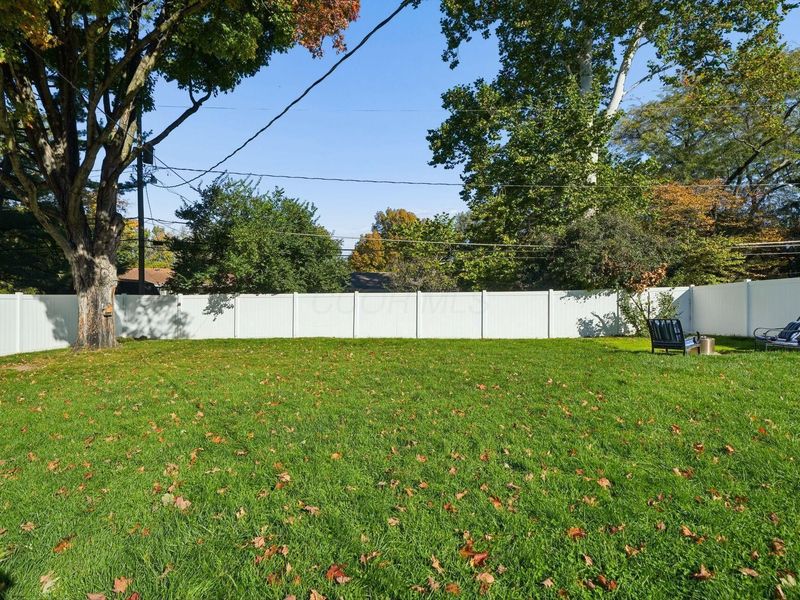 164 Charleston Avenue, Columbus, OH 43214 Photo 49