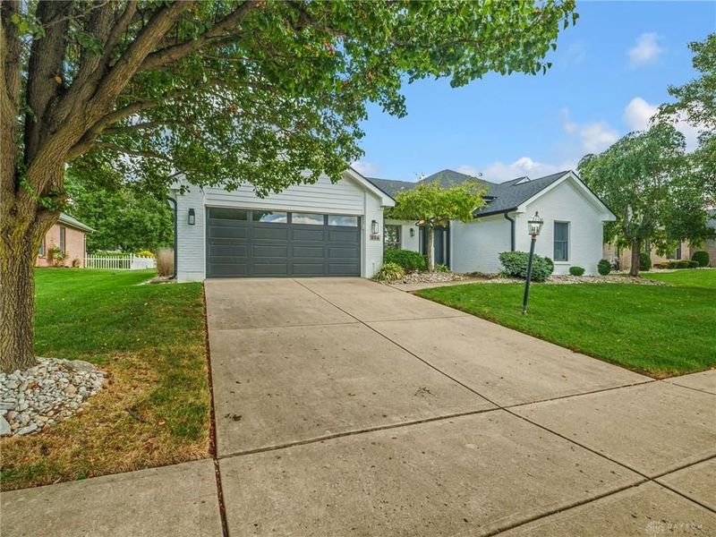 224 Crown Point Meadows, Centerville, OH 45458 Photo 4