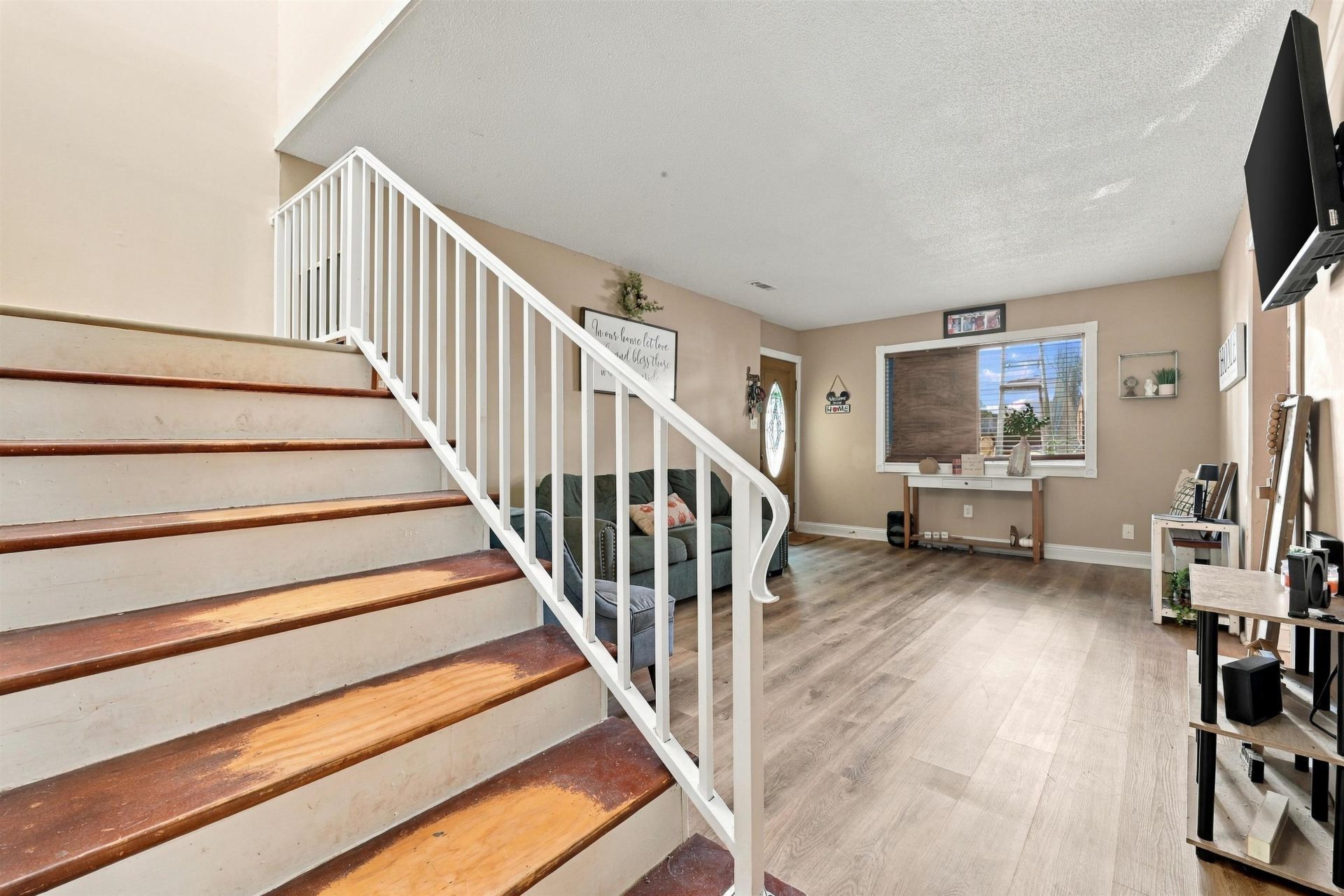 616 35th Ave. N  Photo 12