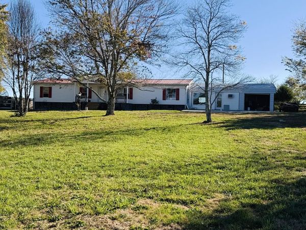 1033 Mcghee Rd, Jamestown, TN 38556