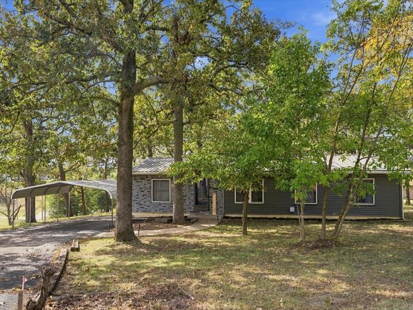 24788 Camelot Drive , Hermitage, MO 65668