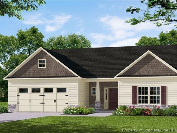 181 Crowville Street , Raeford, NC 28376