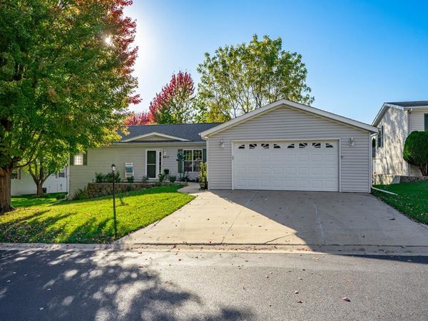 8410 Hickory Tree Drive, MACHESNEY PARK, IL 61115