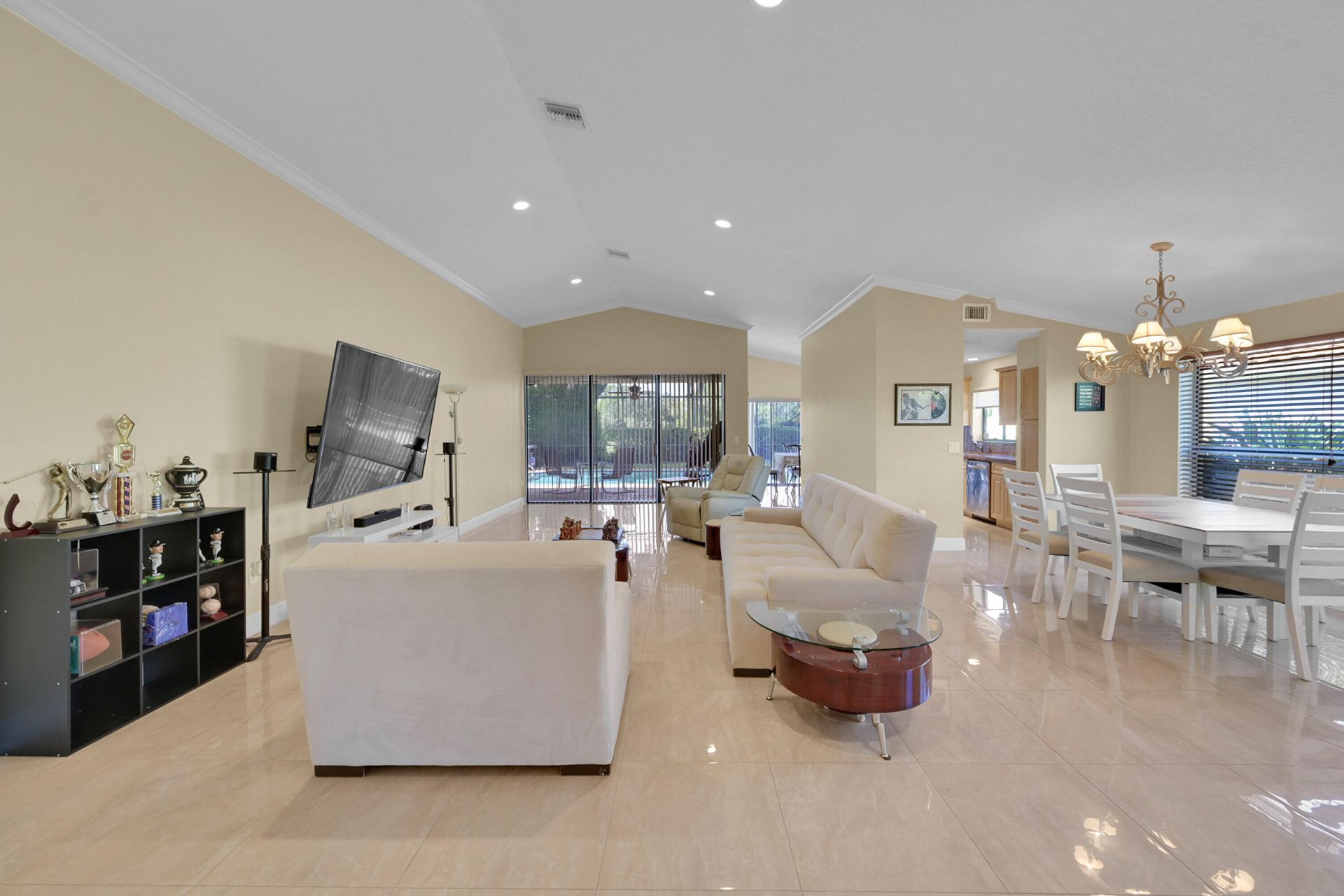 11084 Clover Leaf Circle, Boca Raton, FL 33428 Photo