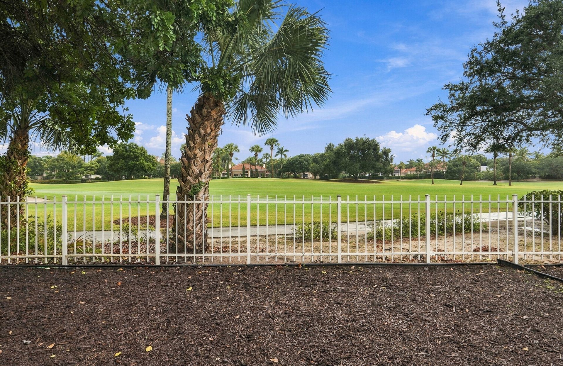 2398 Saratoga Bay Drive, West Palm Beach, FL 33409 Photo
