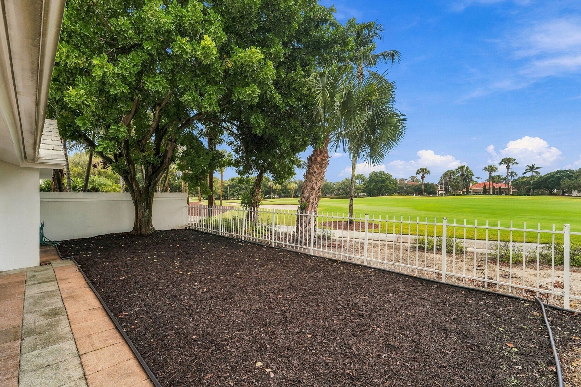 2398 Saratoga Bay Drive, West Palm Beach, FL 33409 Photo