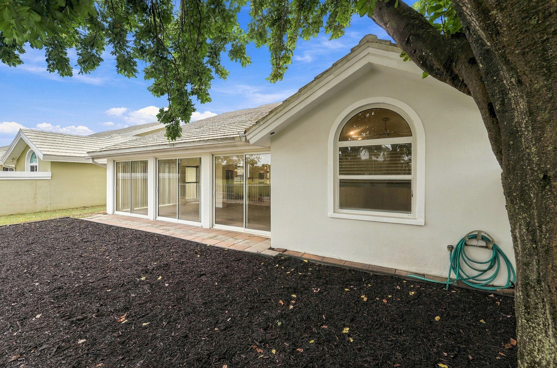 2398 Saratoga Bay Drive, West Palm Beach, FL 33409 Photo