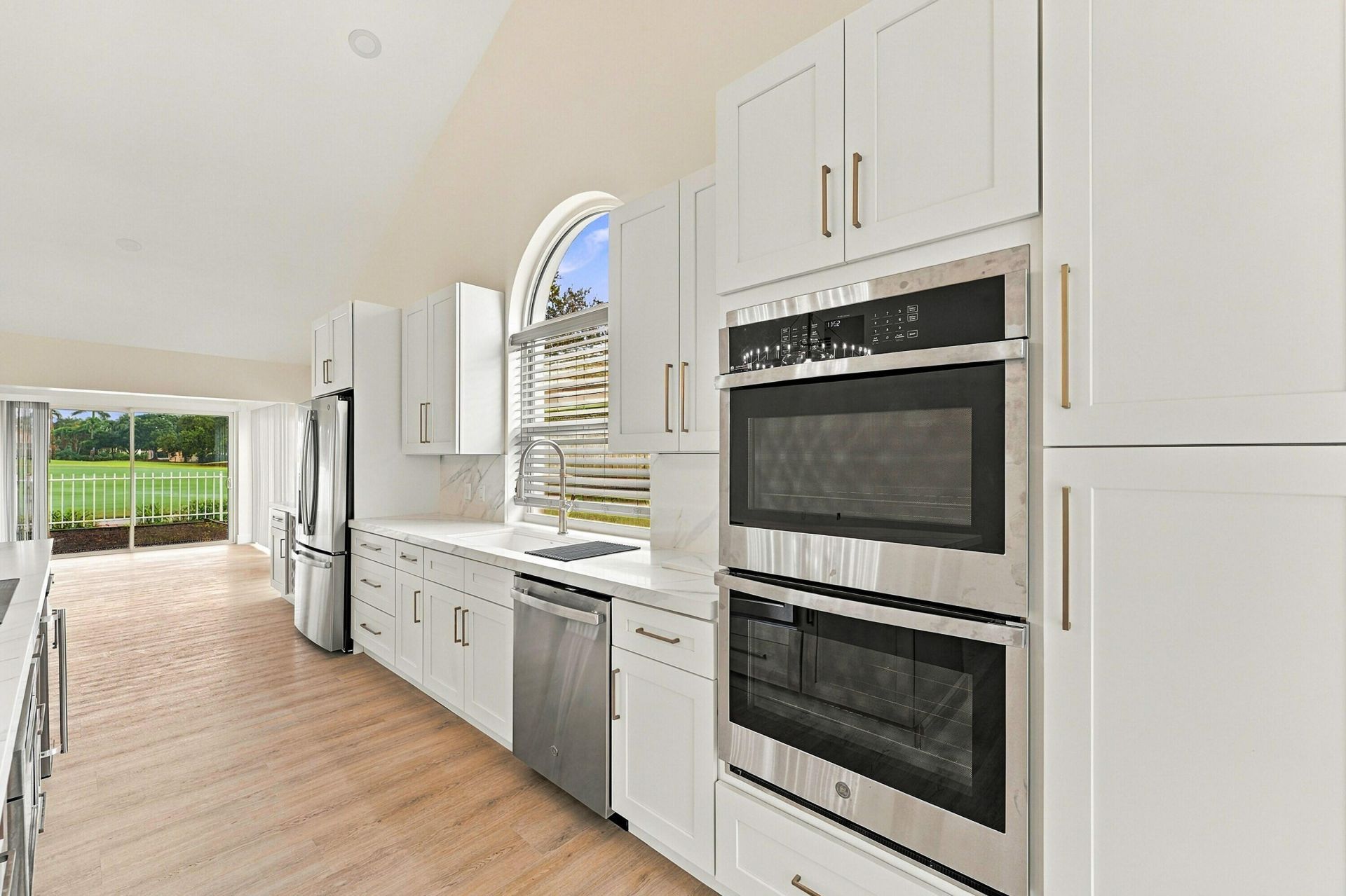 2398 Saratoga Bay Drive, West Palm Beach, FL 33409 Photo