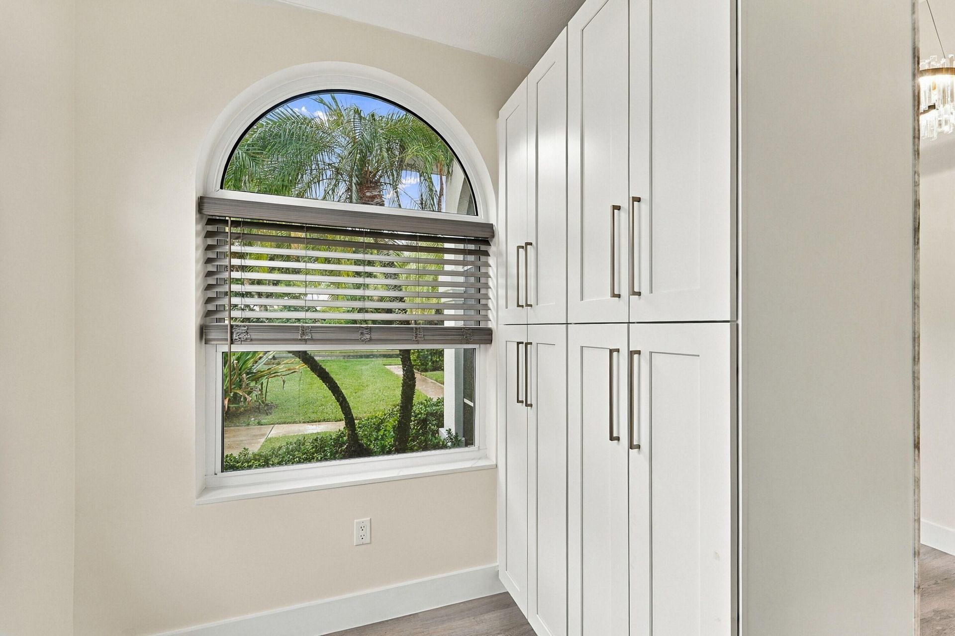 2398 Saratoga Bay Drive, West Palm Beach, FL 33409 Photo