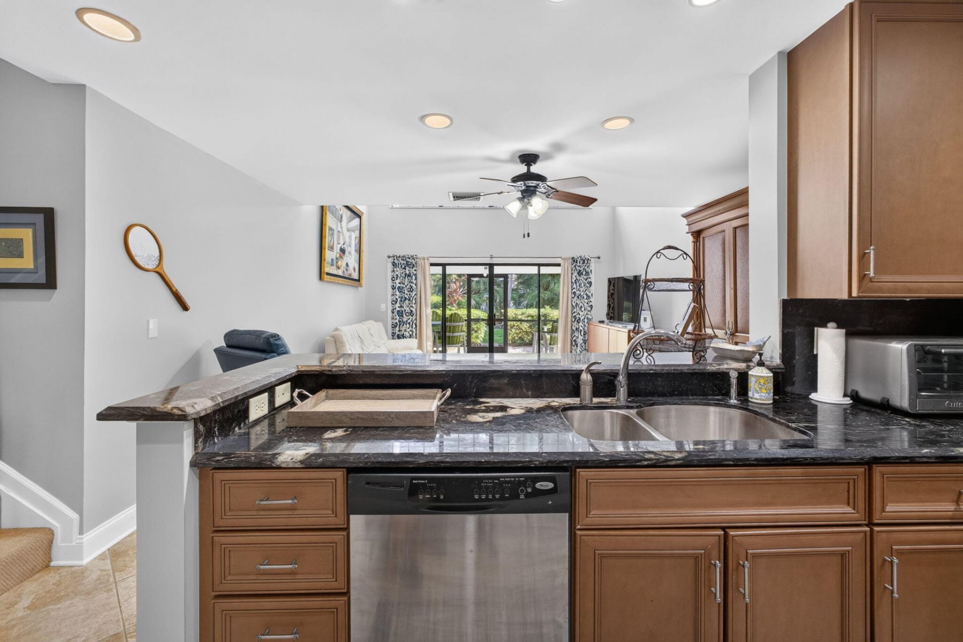 2439 Treasure Isle Drive, Unit 7, West Palm Beach, FL 33410 Photo