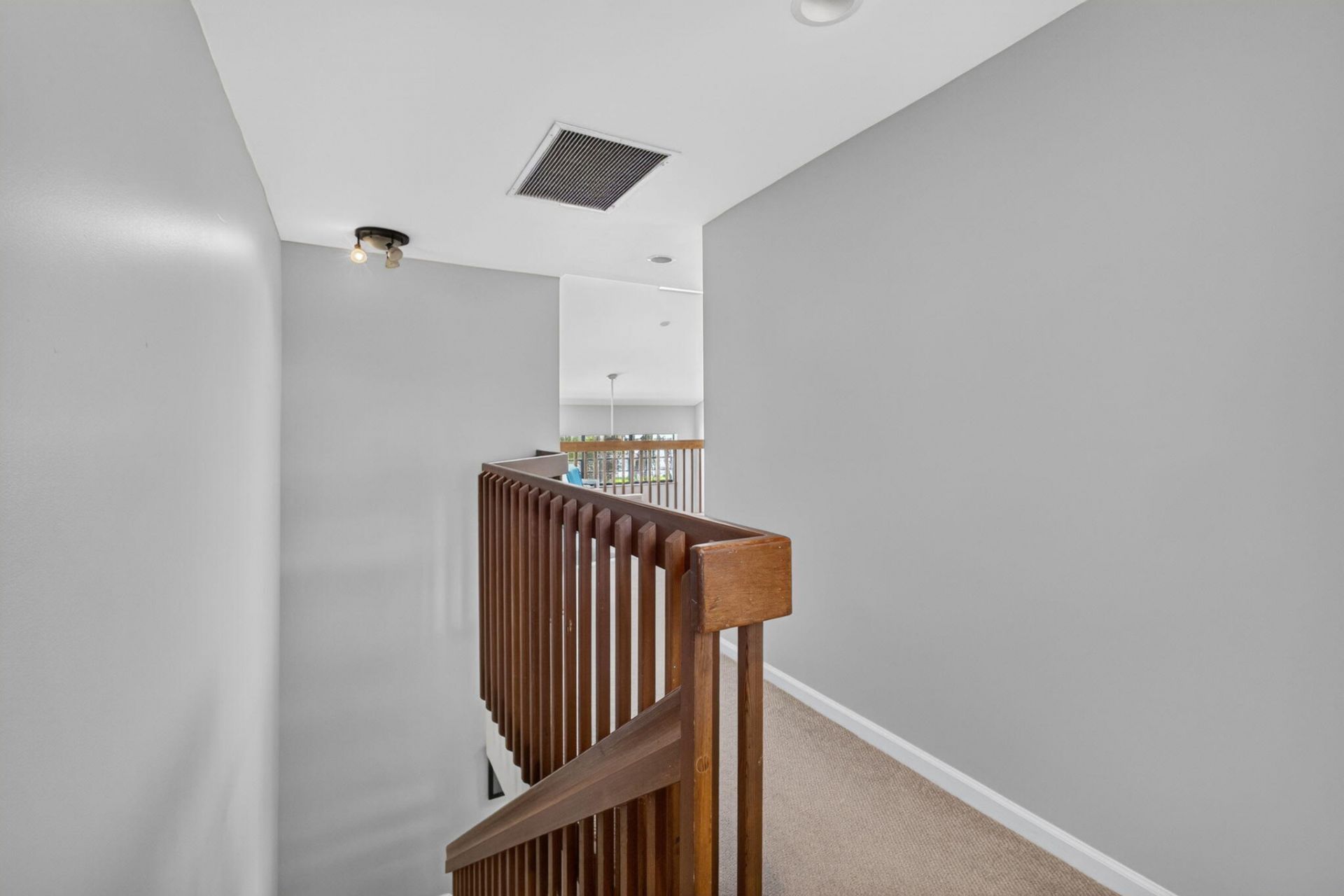 2439 Treasure Isle Drive, Unit 7, West Palm Beach, FL 33410 Photo