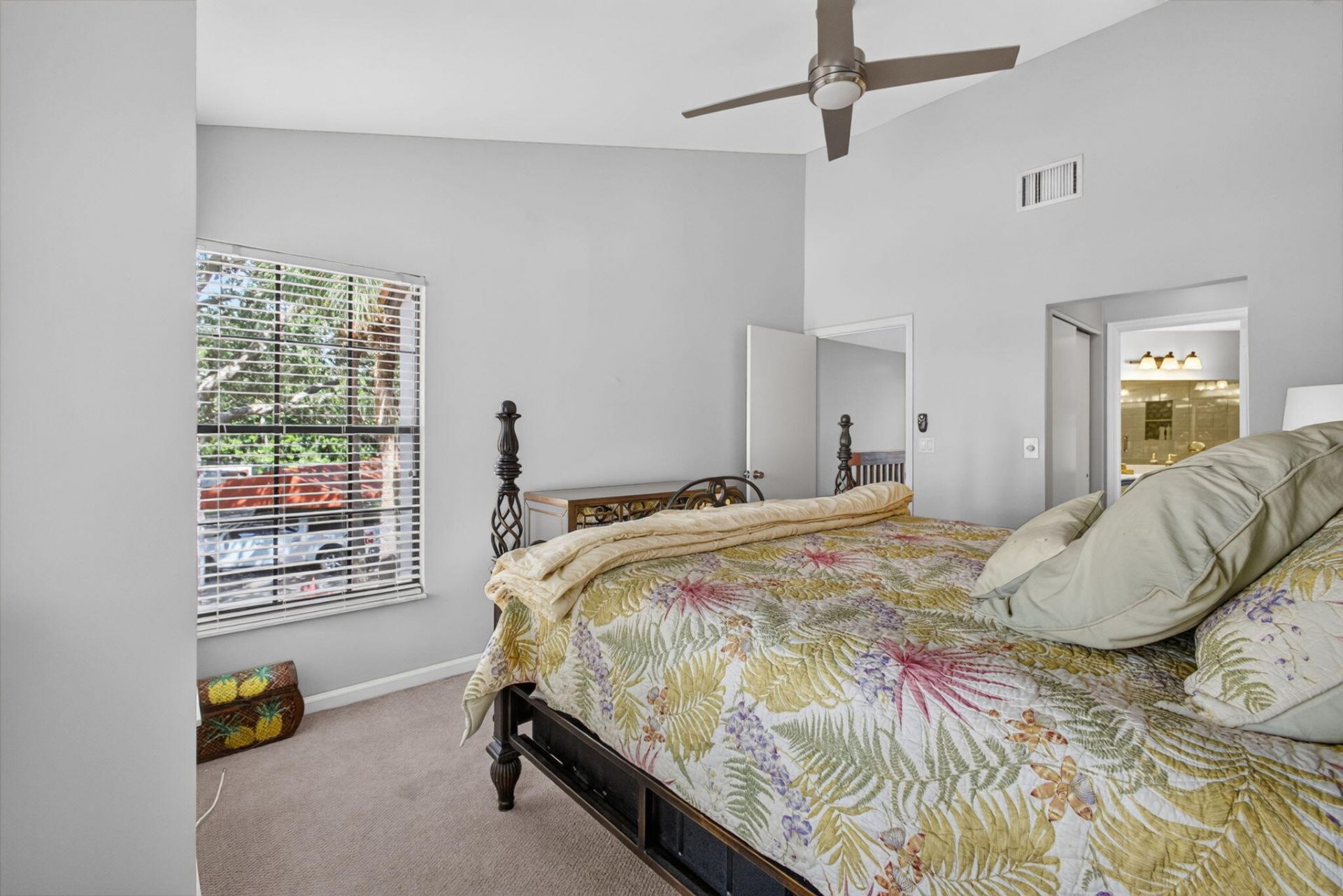 2439 Treasure Isle Drive, Unit 7, West Palm Beach, FL 33410 Photo