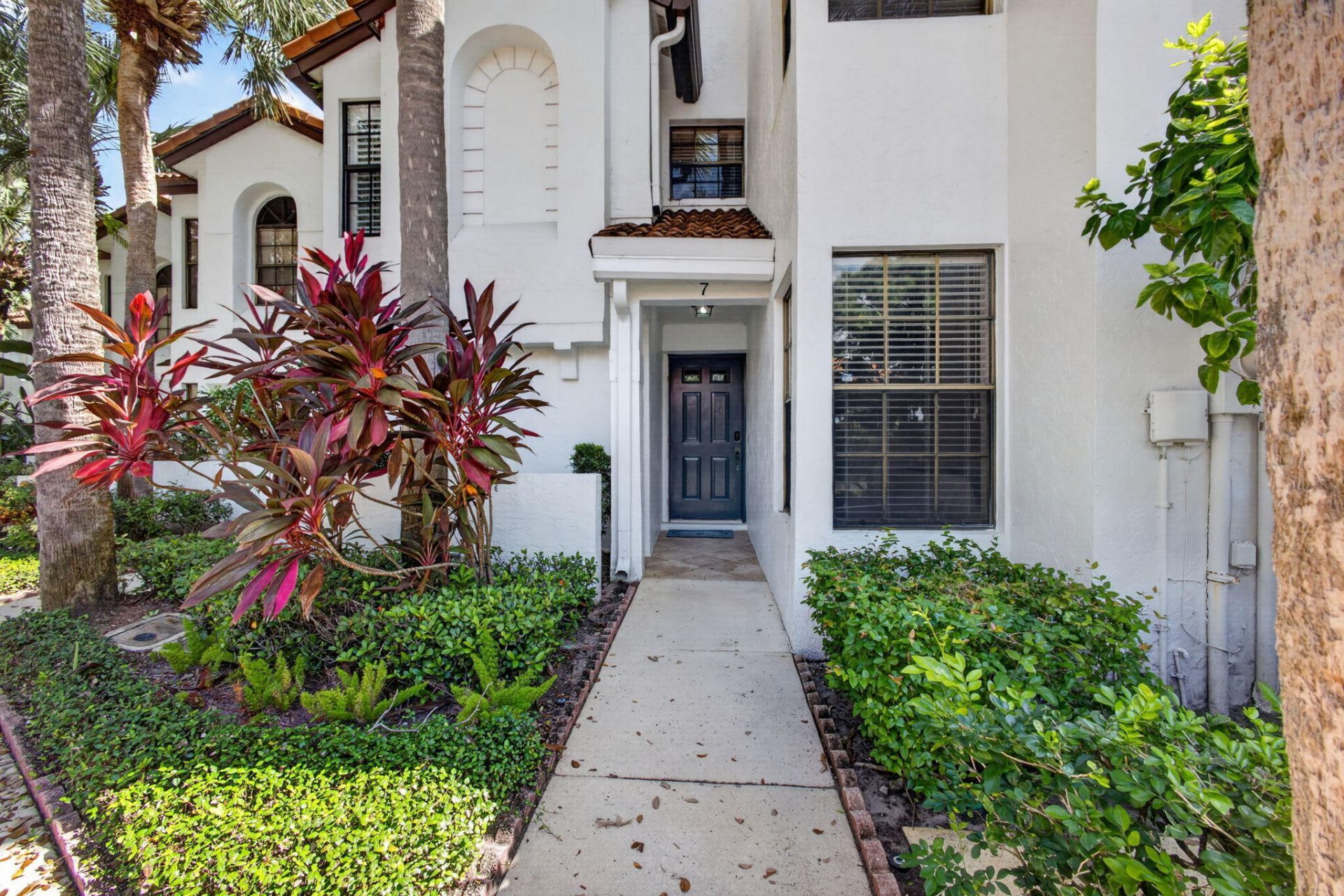 2439 Treasure Isle Drive, Unit 7, West Palm Beach, FL 33410 Photo