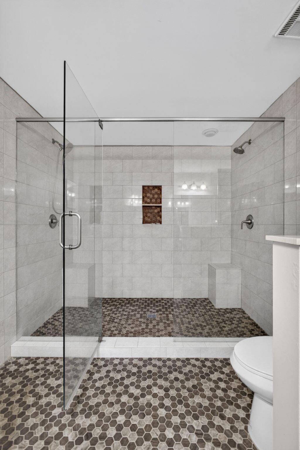 2439 Treasure Isle Drive, Unit 7, West Palm Beach, FL 33410 Photo