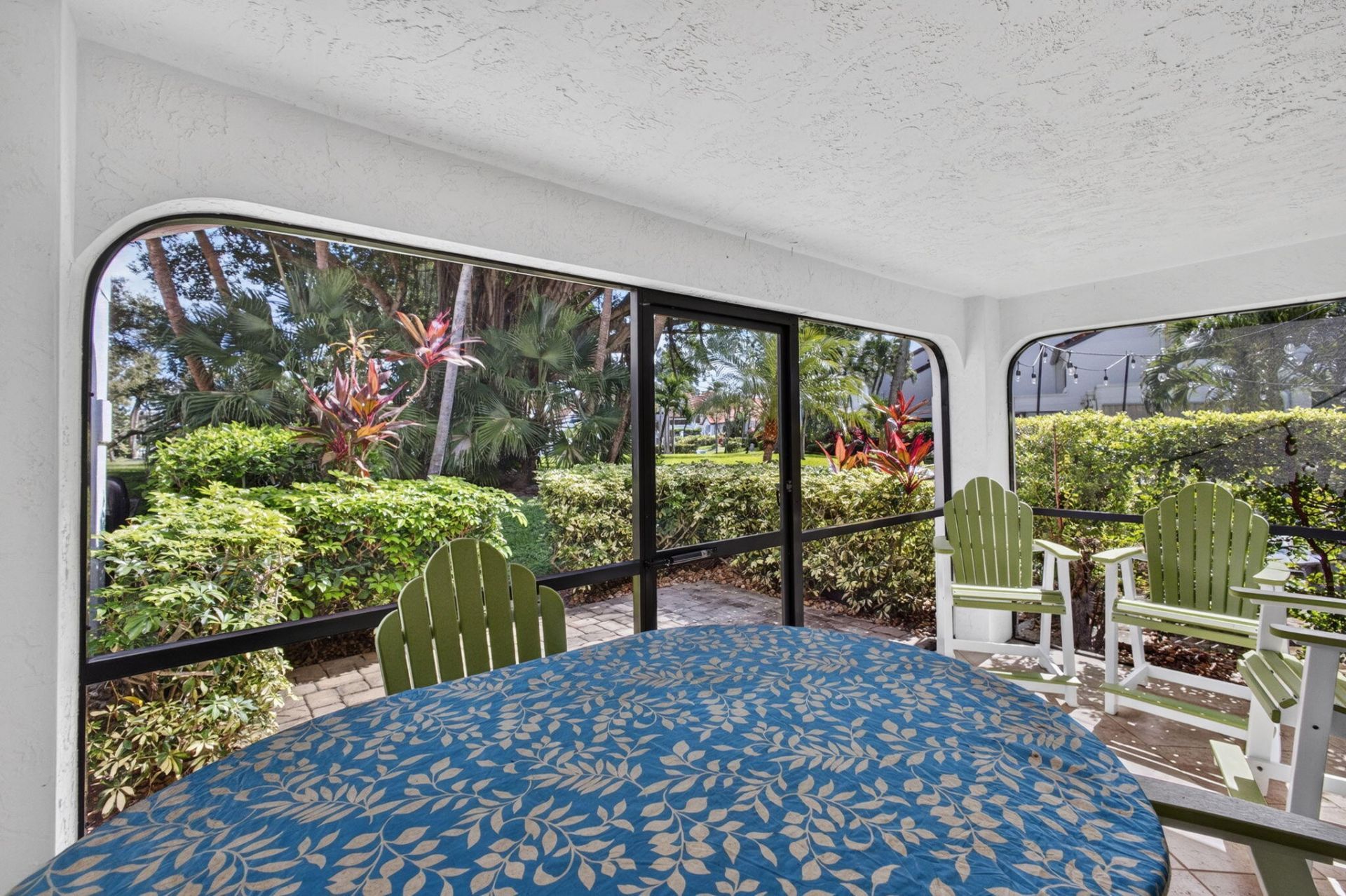 2439 Treasure Isle Drive, Unit 7, West Palm Beach, FL 33410 Photo
