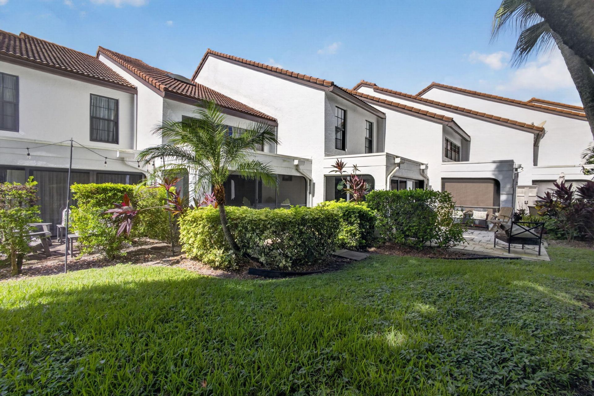 2439 Treasure Isle Drive, Unit 7, West Palm Beach, FL 33410 Photo