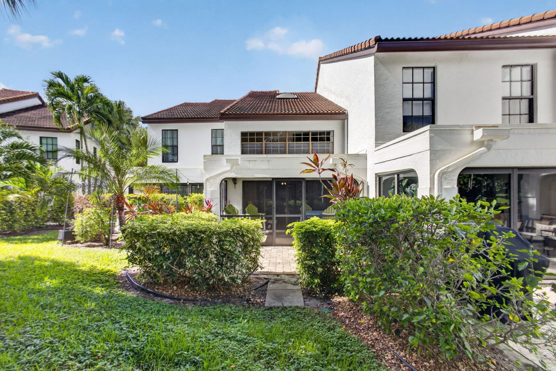 2439 Treasure Isle Drive, Unit 7, West Palm Beach, FL 33410 Photo