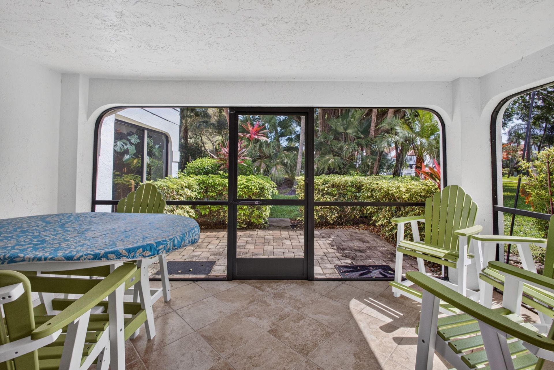 2439 Treasure Isle Drive, Unit 7, West Palm Beach, FL 33410 Photo