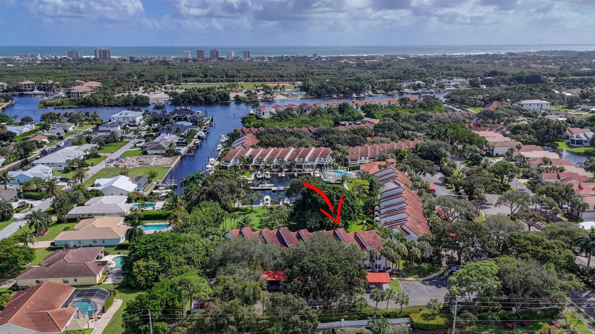 2439 Treasure Isle Drive, Unit 7, West Palm Beach, FL 33410 Photo