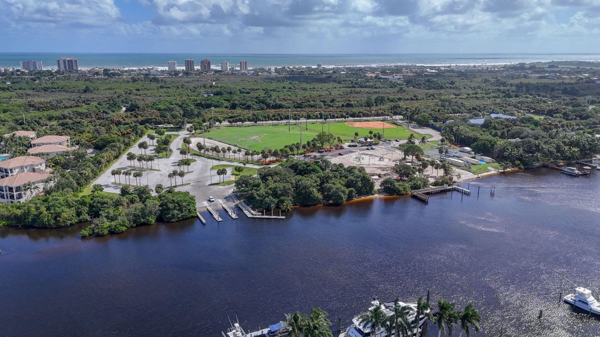 2439 Treasure Isle Drive, Unit 7, West Palm Beach, FL 33410 Photo