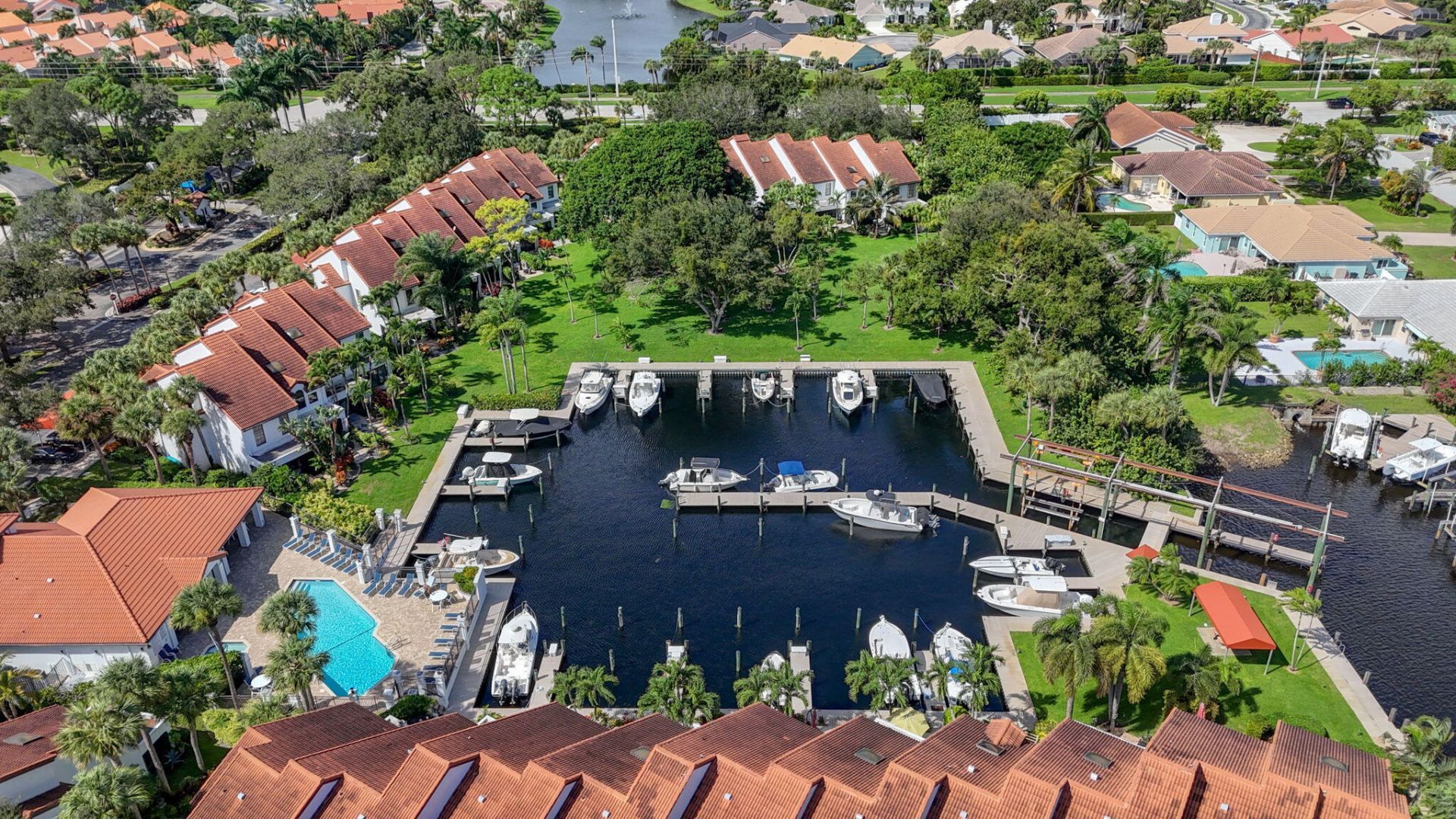 2439 Treasure Isle Drive, Unit 7, West Palm Beach, FL 33410 Photo