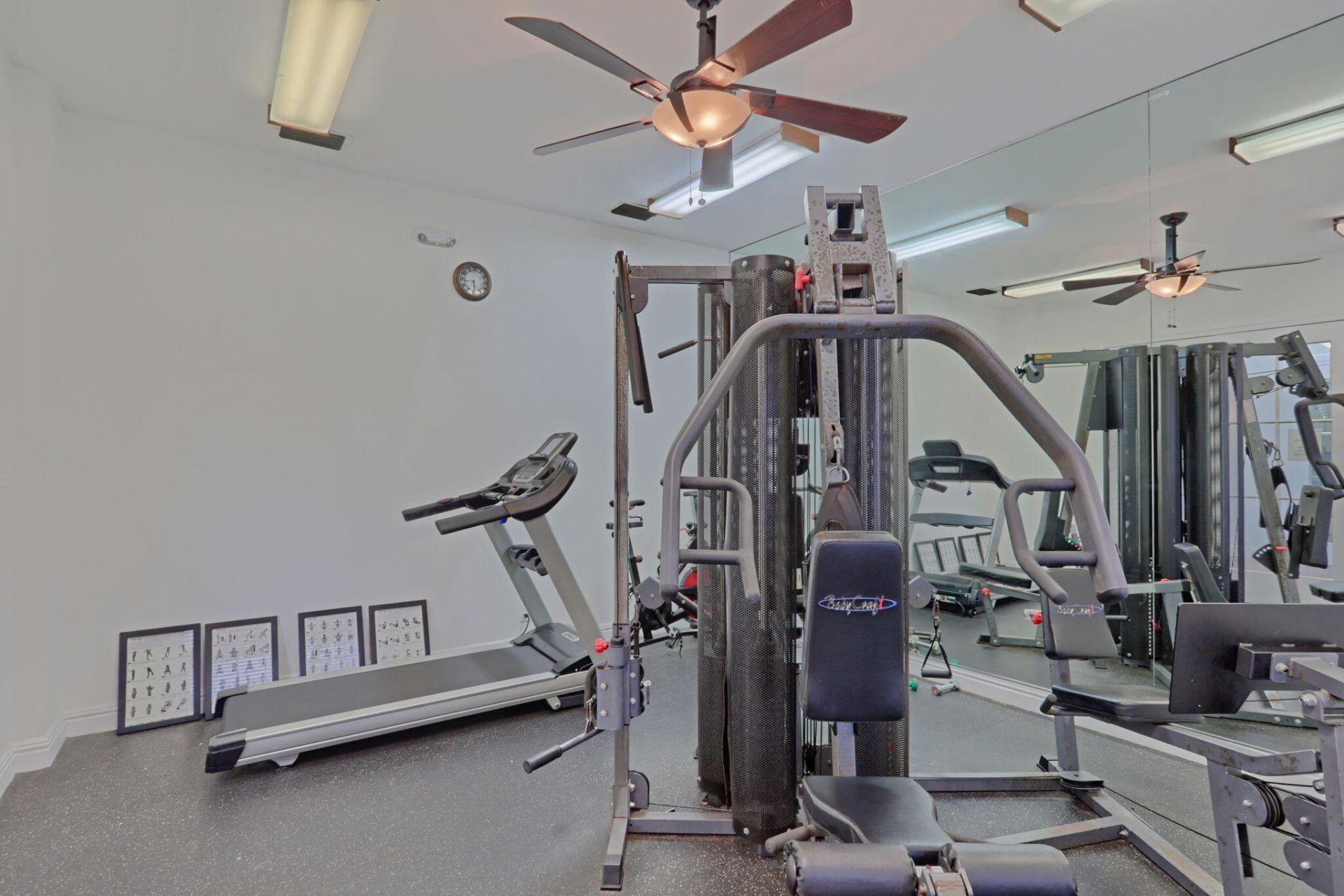 2439 Treasure Isle Drive, Unit 7, West Palm Beach, FL 33410 Photo