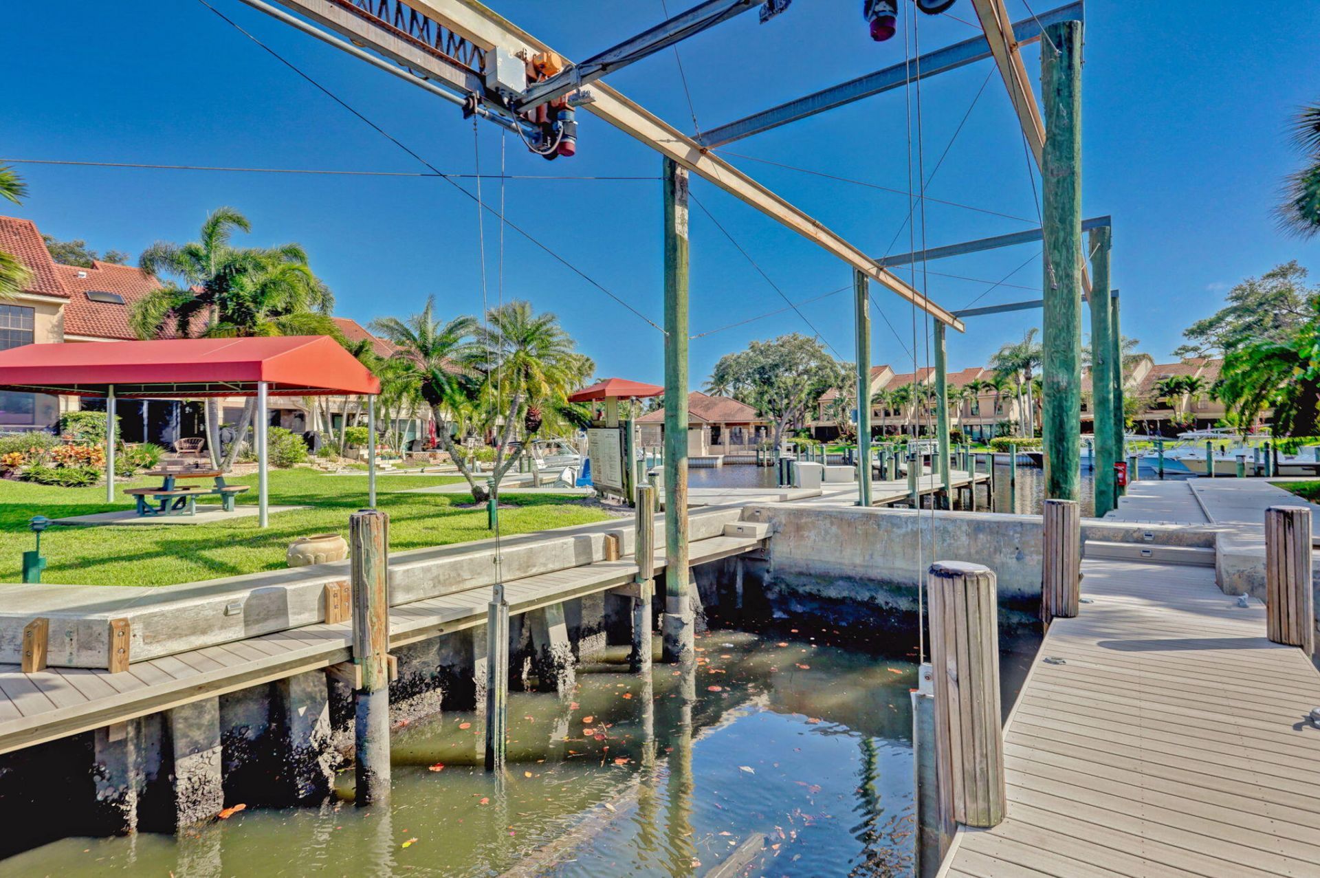 2439 Treasure Isle Drive, Unit 7, West Palm Beach, FL 33410 Photo