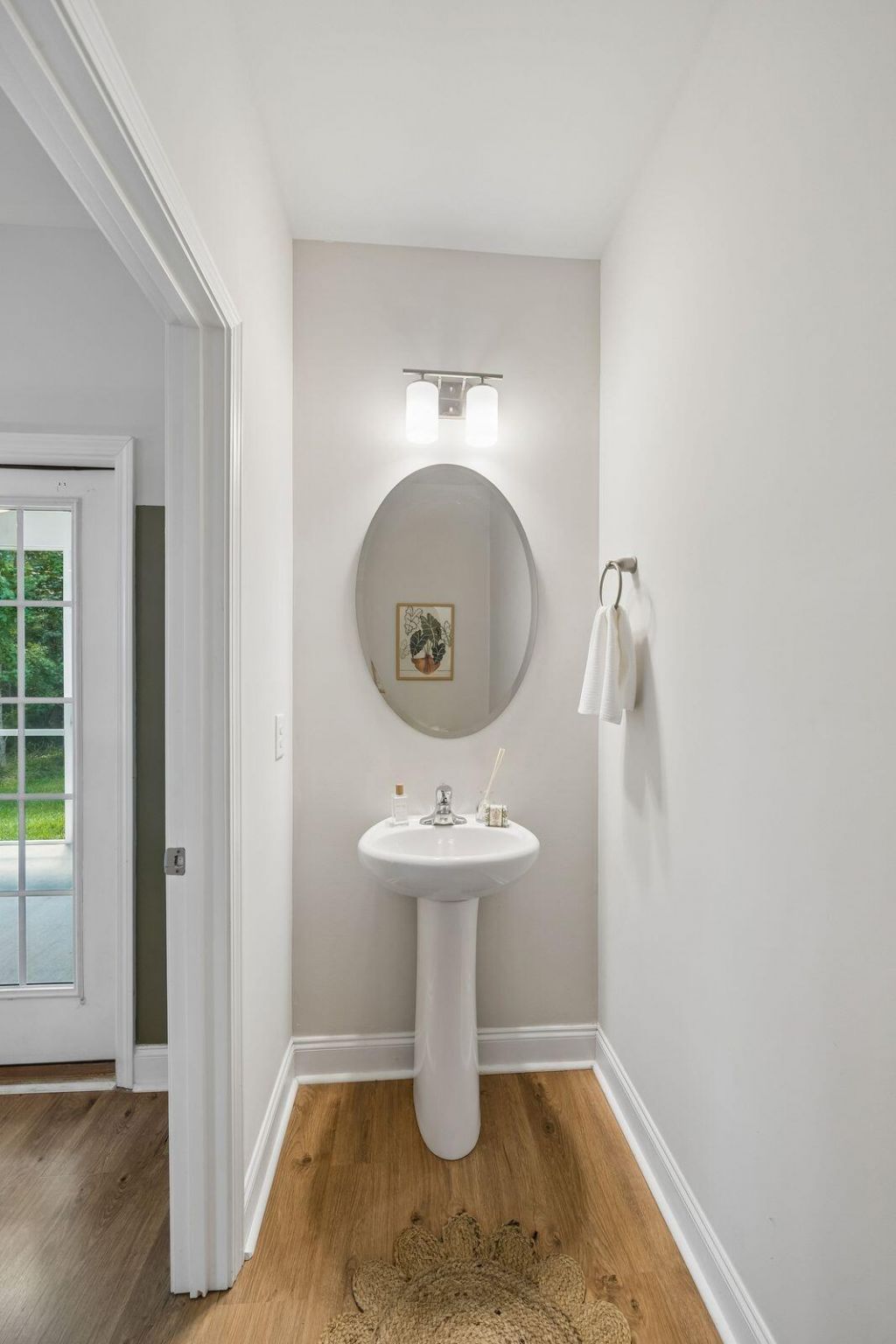 7813 Montview Road Photo 25