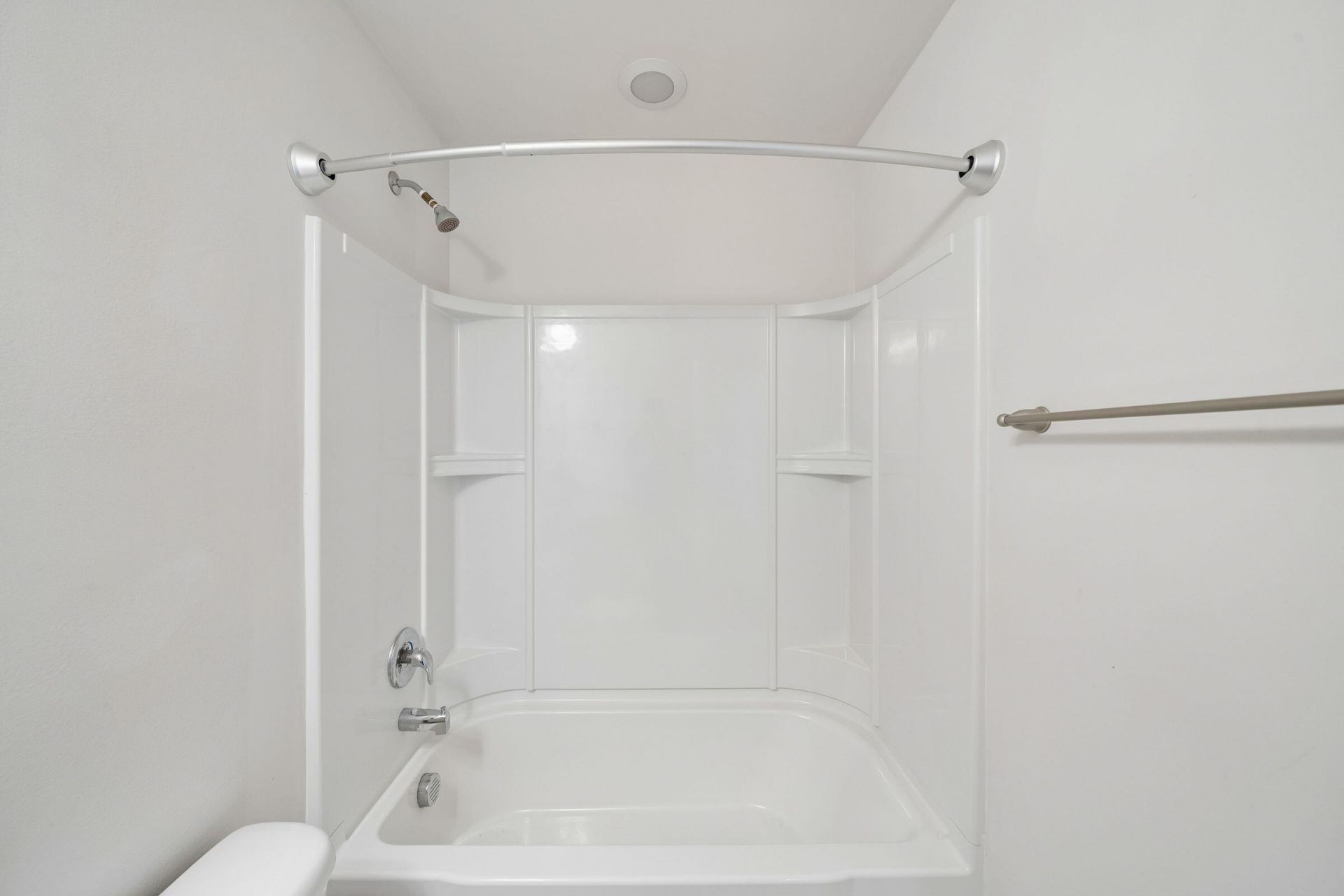 7813 Montview Road Photo 37