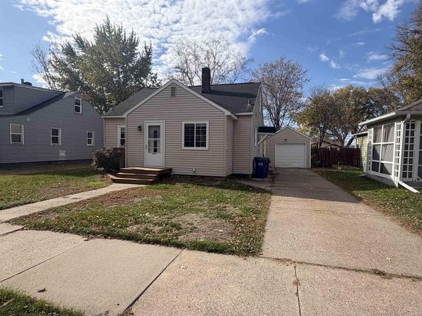 830 11TH AVENUE SOUTH, Wausau, WI 54401