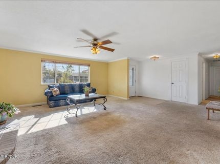 320 E Gault Way, Sparks, NV 89431 Photo