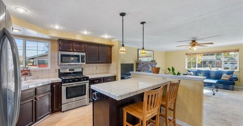 320 E Gault Way, Sparks, NV 89431 Photo