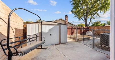 320 E Gault Way, Sparks, NV 89431 Photo