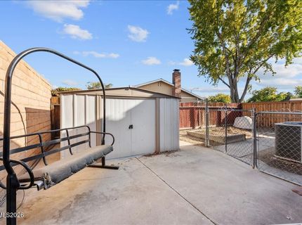 320 E Gault Way, Sparks, NV 89431 Photo