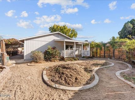 320 E Gault Way, Sparks, NV 89431 Photo