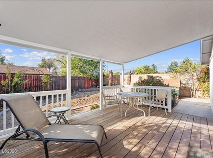 320 E Gault Way, Sparks, NV 89431 Photo