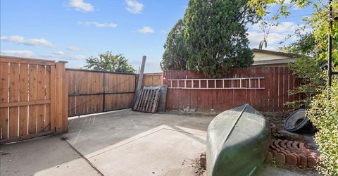 320 E Gault Way, Sparks, NV 89431 Photo