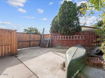 320 E Gault Way, Sparks, NV 89431 Photo