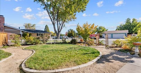 320 E Gault Way, Sparks, NV 89431 Photo