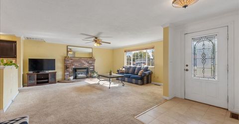 320 E Gault Way, Sparks, NV 89431 Photo