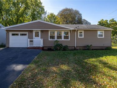 231 Mccall Road , Rochester, NY 14616