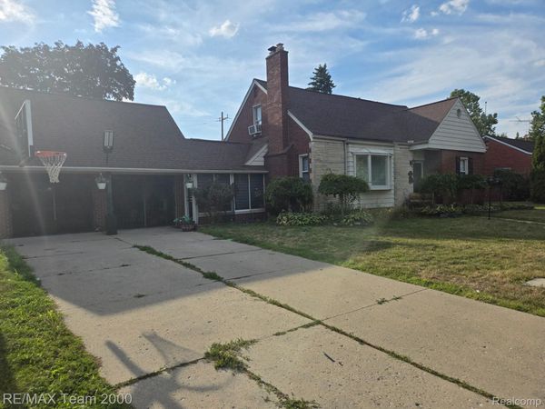 439 N Vernon Street , Dearborn, Mi 48128