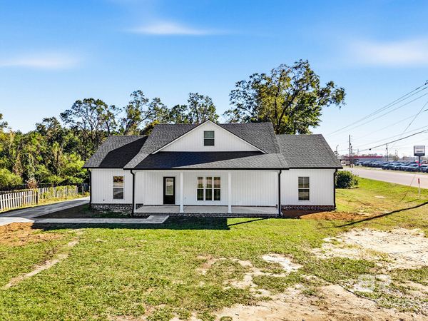 100 Fairway Drive, Brewton, AL 36426