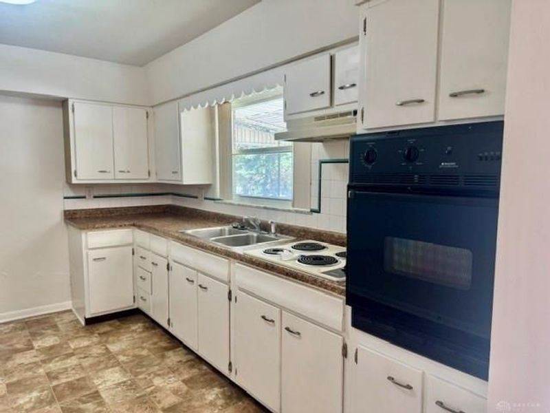 315 Blackwood Avenue, Dayton, OH 45403 Photo 7