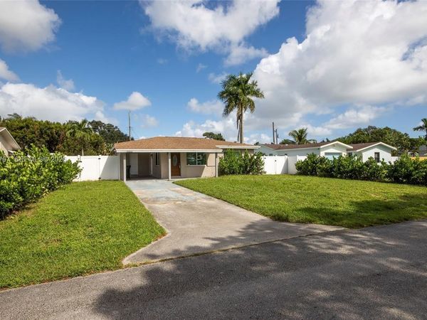 5305 Cleveland Rd , Delray Beach, FL 33484