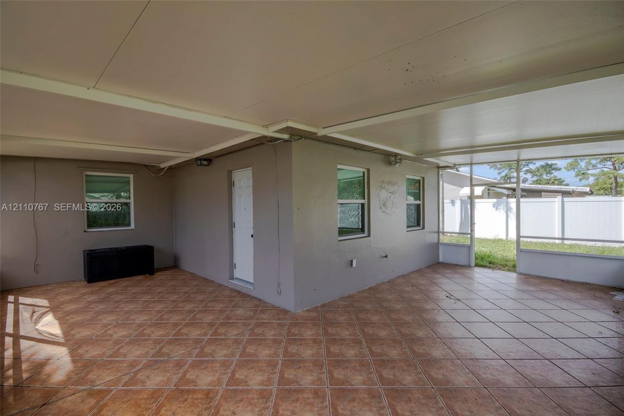 5305 Cleveland Rd , Delray Beach, FL 33484 Photo