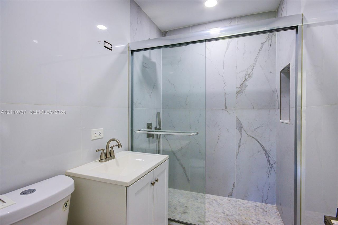 5305 Cleveland Rd , Delray Beach, FL 33484 Photo